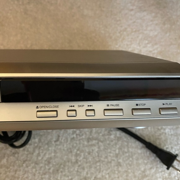 Toshiba DVD player SD-3950 Tested - Picture 4 of 5